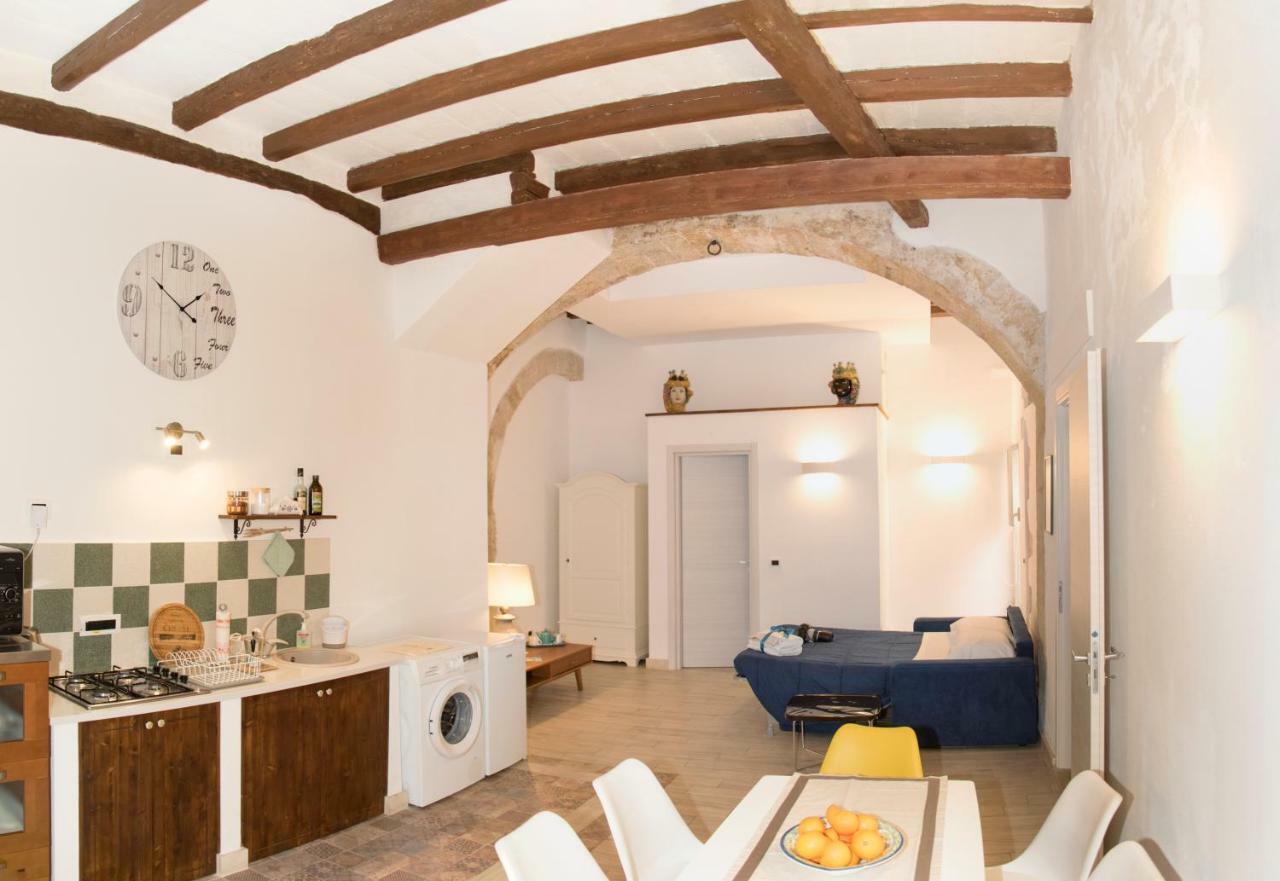 Residenze Dello Scirocco Villa Сиракуза Екстериор снимка